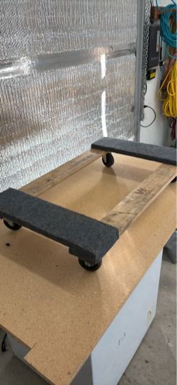 Furniture Moving Dolly with Carpet Pads