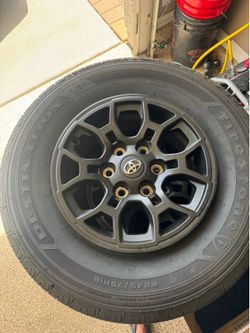 4 Toyota Tacoma OEM Wheels and Tires like new
