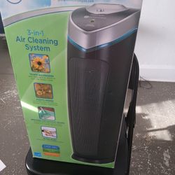 New Still In Box Air Purifier 
