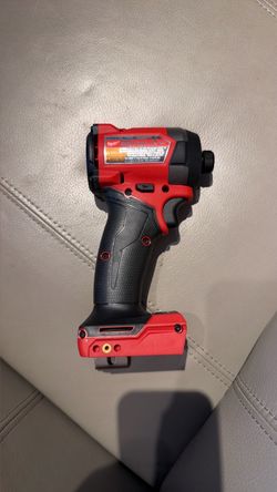 Milwaukee M18 Cordless Impact Driver