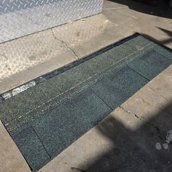 Landmark CT shingle.