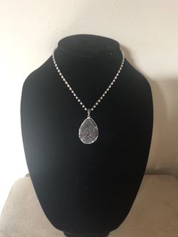 Diamond necklace choker