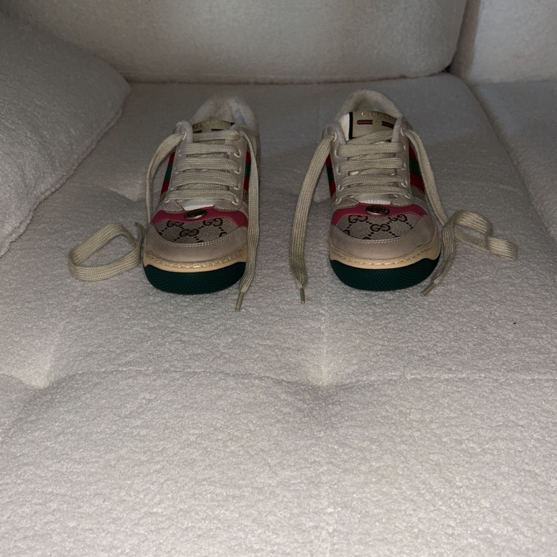 Gucci Shoes  size 3.7