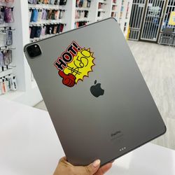 iPad Pro 12.9 Inch 6th Gen Wi-Fi And LTE 