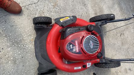 Craftsman lawnmower 675 motor it’s like new but remember it’s a push low hours