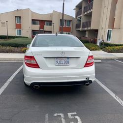 
Mercedes-Benz C (contact info removed)