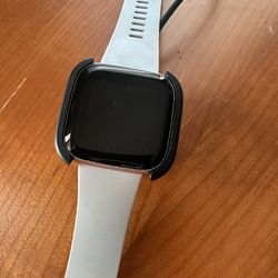 Fitbit Versa 20