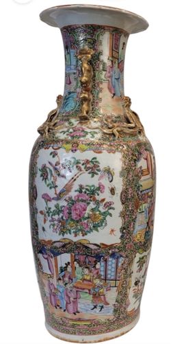 Chinese Rose Medallion style porcelain floor vase,