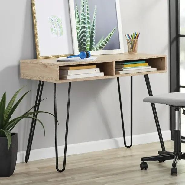 Contemporary desk