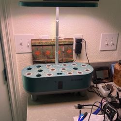 Hydroponic Grower Free