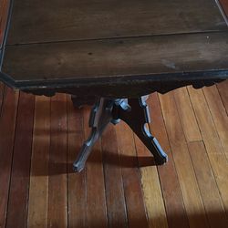 Antique Table, All Wood 28x20