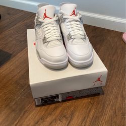 Jordan 4 Oreo Size 9.5