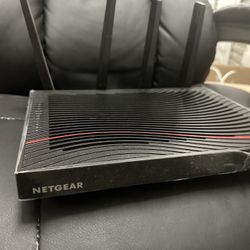 NETGEAR Nighthawk X4S AC3200 WiFi Cable Moden Router Model C7800