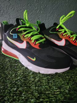 Nike Air max 270 React Worldwide Pack Black Size 10.5 men
