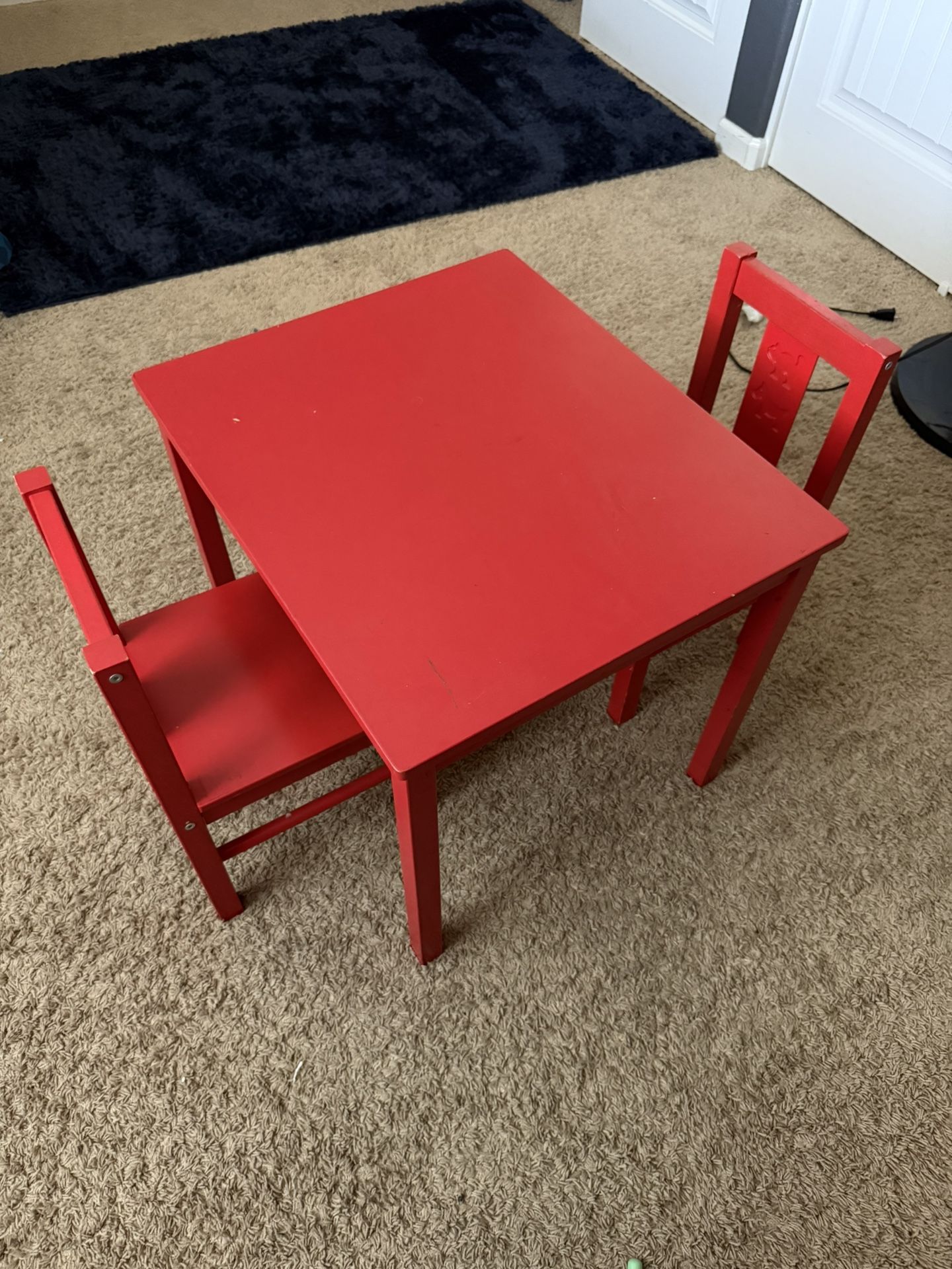 Kids Table With 2 Chairs 