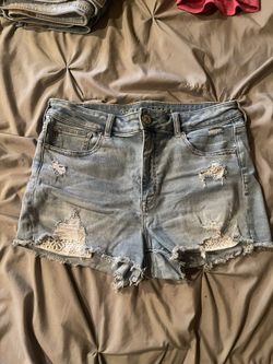 American Eagle High Waisted Shorts 
