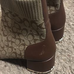 Coach Boots 👢 😍