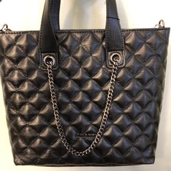 New , Quilted Large Hand Bag,14”x11”. Never Been Used 