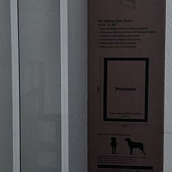 Like New Sliding Glass  Pet Door