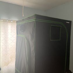 Grow Tent