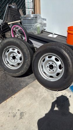 Rims and tire are good