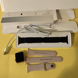 Apple Watch Series 1 GPS Smartwatch 38mm Touchscreen Aluminum Case