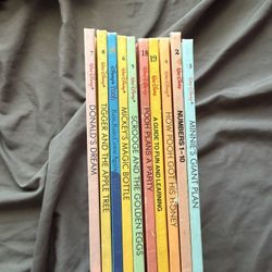 Children’s disney books 