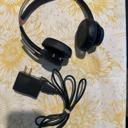 Voyager FOCUS UC B825 Bluetooth wireless