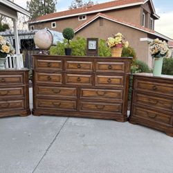 16 Drawer Wood Dresser Chest of Drawers and Nightstand Furniture Set Great Condition Originally $1,500