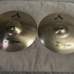Zildjian 13" A Custom Hi-Hat Cymbals