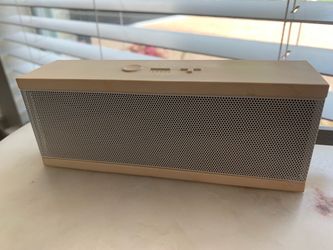 Small Jawbone Jambox Bluetooth Speaker - Make Offer