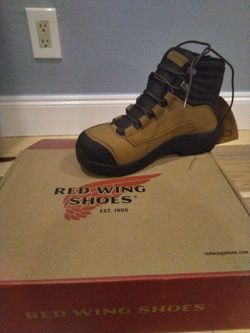 Red Wing shoe size 6.5