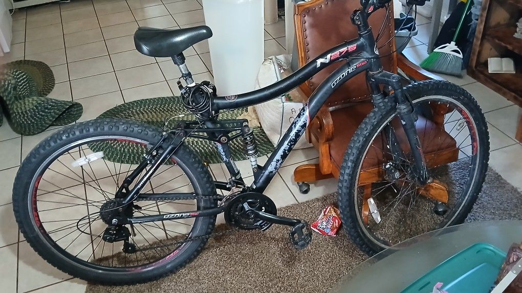 OZONE 500 N235 Bike