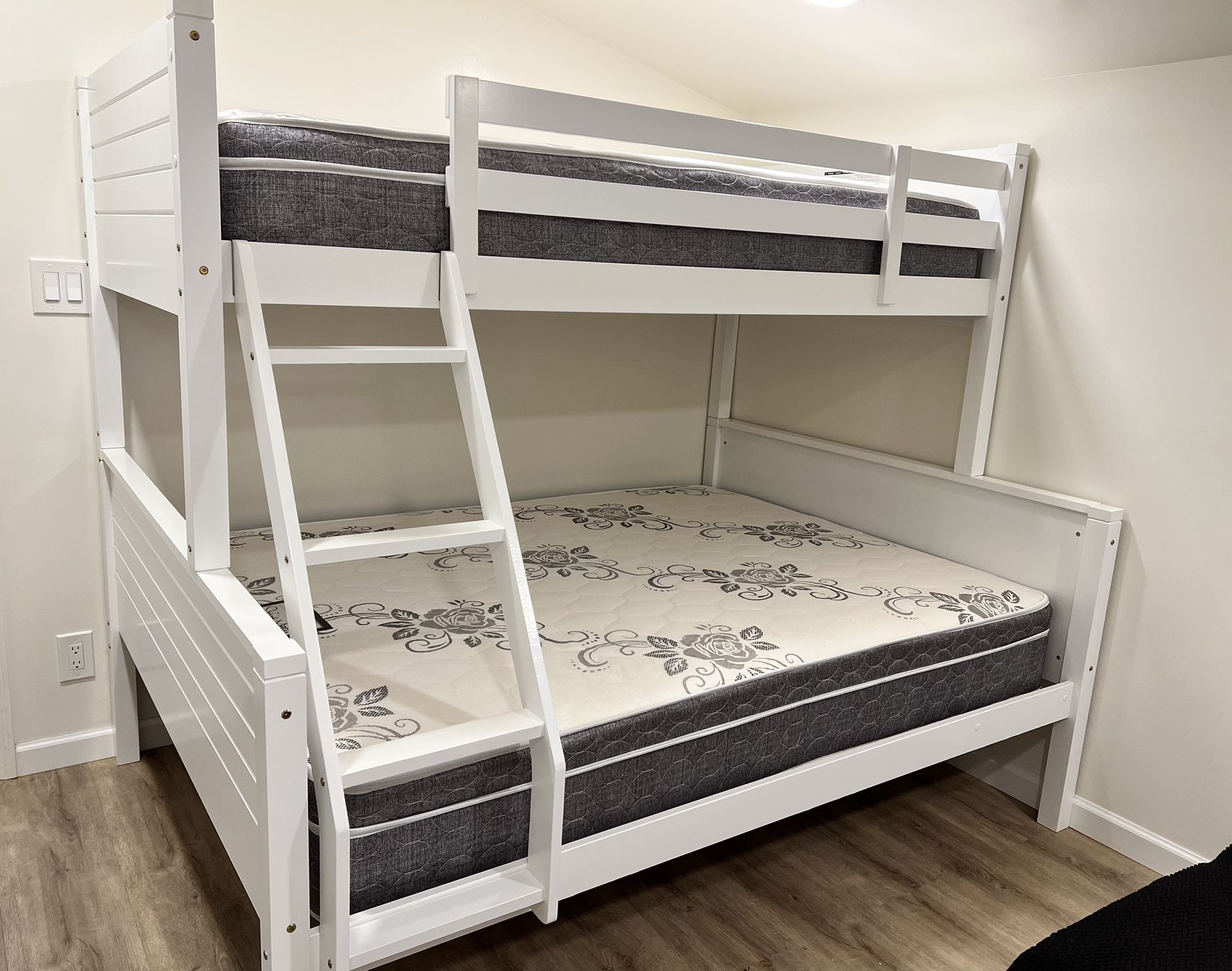 Free delivery. $350 for bunk bed only. $550 with mattresses. Available in white and espresso Assembly required. Assembly not included. Cash upon deliv