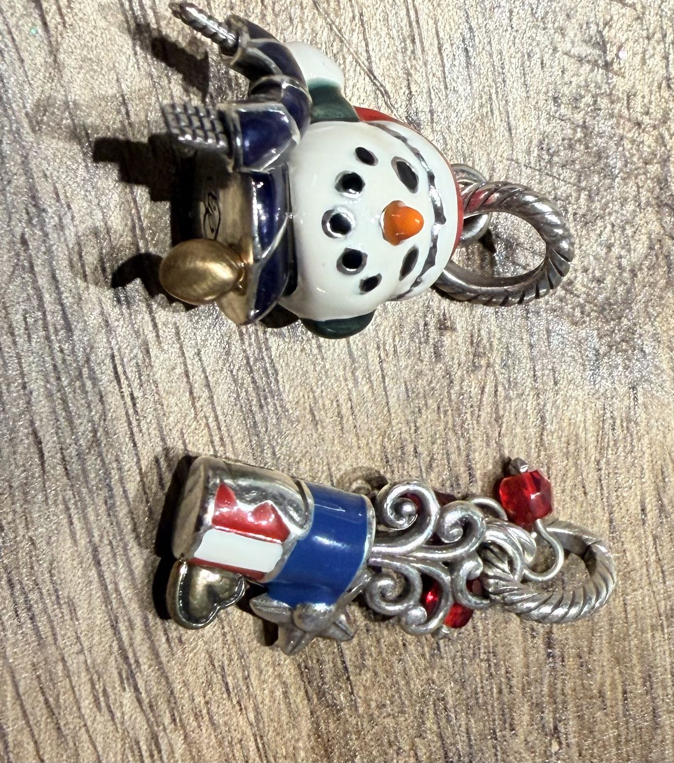 Brighton Holiday Charms Set Of 2