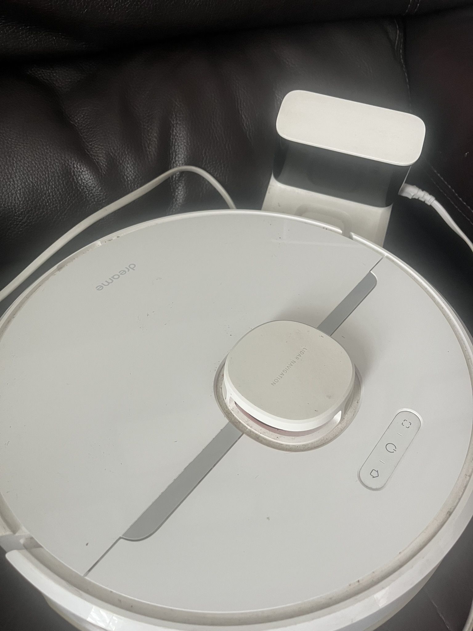 Dreams Robot vacuum