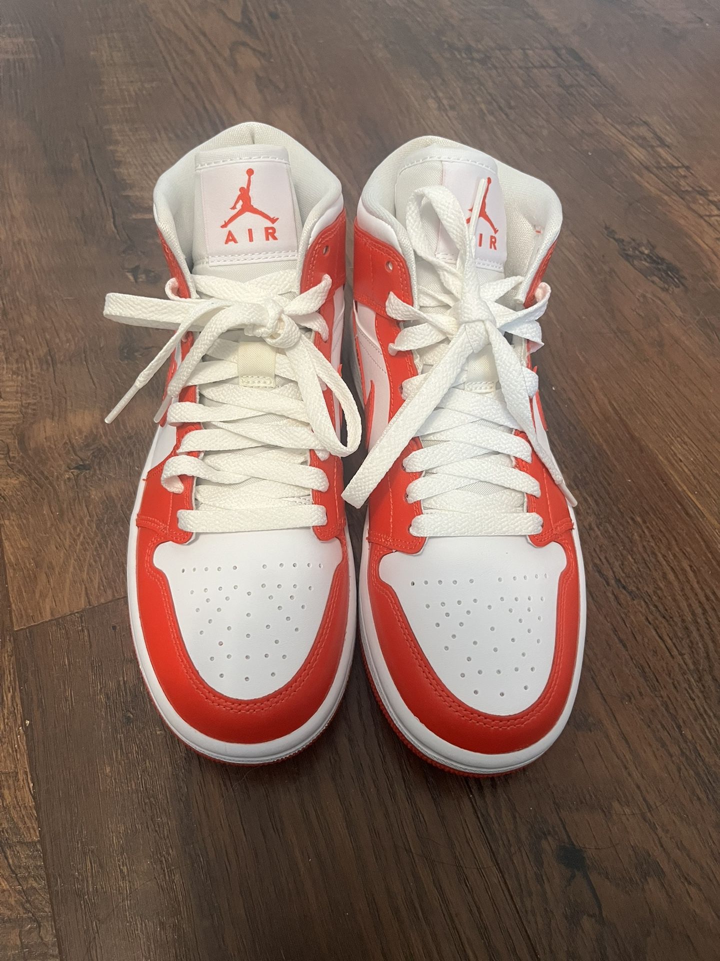 Women's Air Jordan 1 Mid