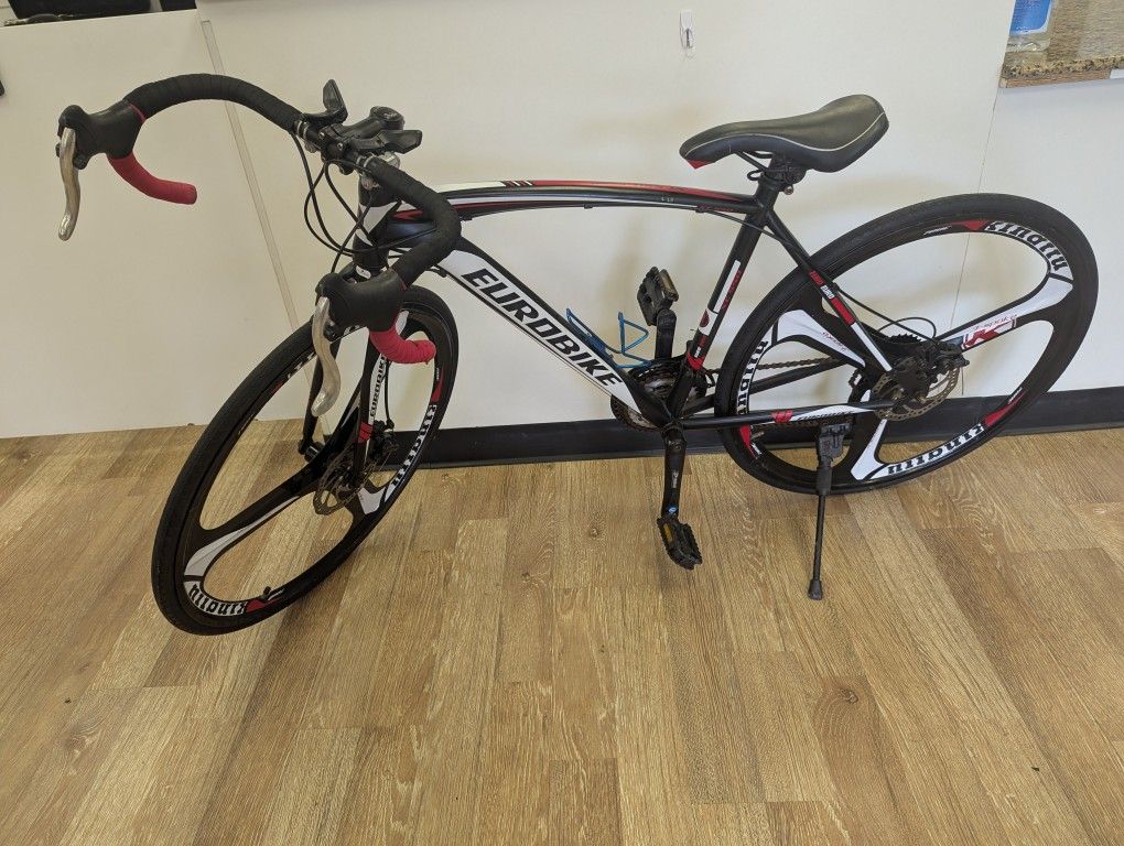 Eurobike XC550 Road Bike