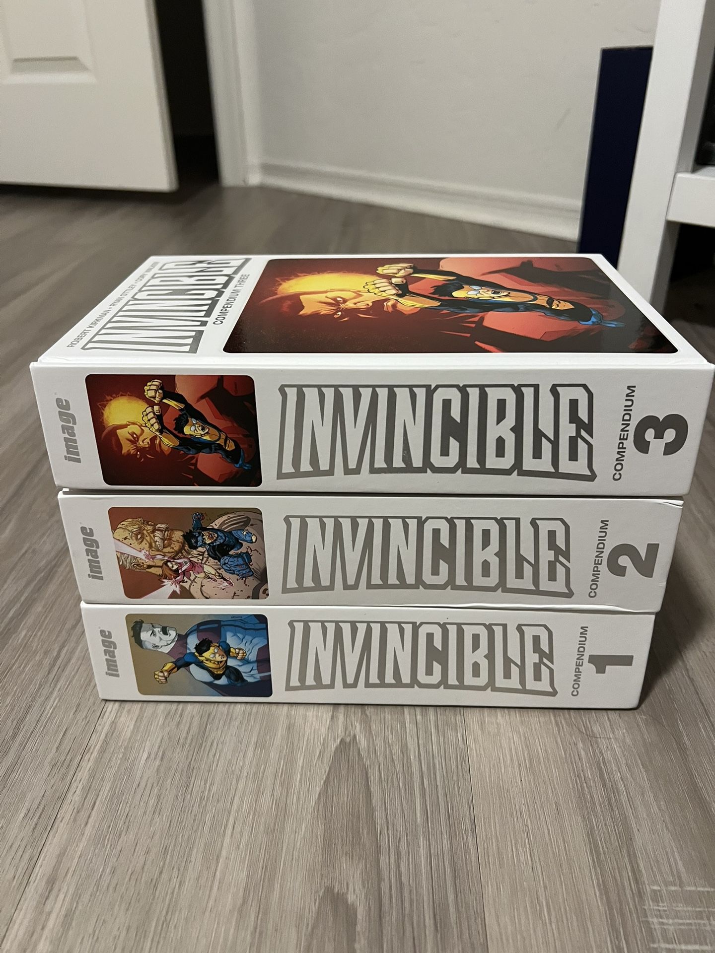 Invincible Omnibus Complete Series Hardcover 1, 2, And 3