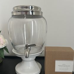 Pottery Barn Beverage Dispenser and Chalkboard Dispenser Tags