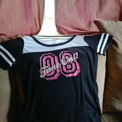Blk White Pink T-shirt Size Lg