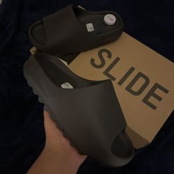 Yeezy Slides