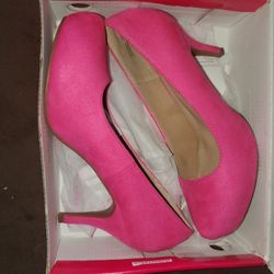 Fuchsia Pink Closed Toe Heels 