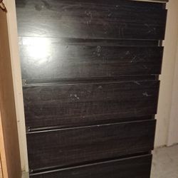 5 Drawer DRESSER 