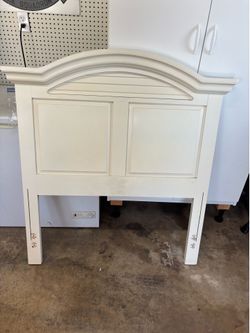 Pottery Barn Twin Headboard