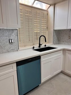 Kitchen cabinets- Gabinetes de Cosina