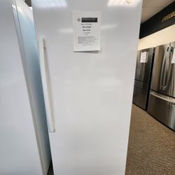 Garage Ready 21.3 cu. ft. Frost Free Defrost Upright Freezer in White