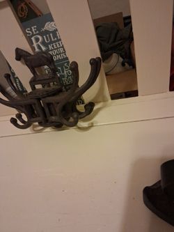 Vintage cast iron horse for hanging coats hats Etc