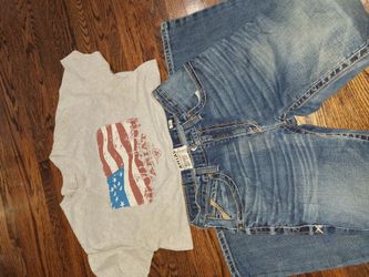 ARIAT  RELAXED BOOT CUT JNS & T SHIRT