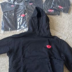 Swishers shirt, hoodie, hat bundle